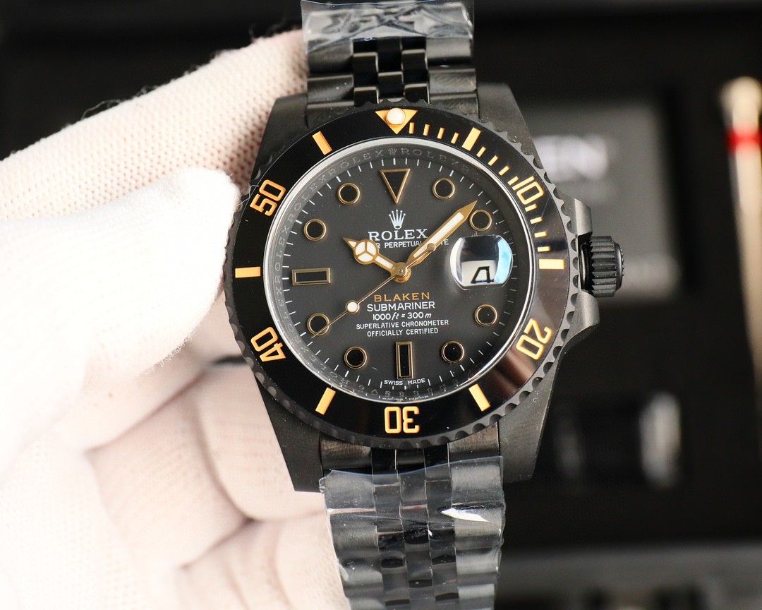 1740131823379-1.jpg